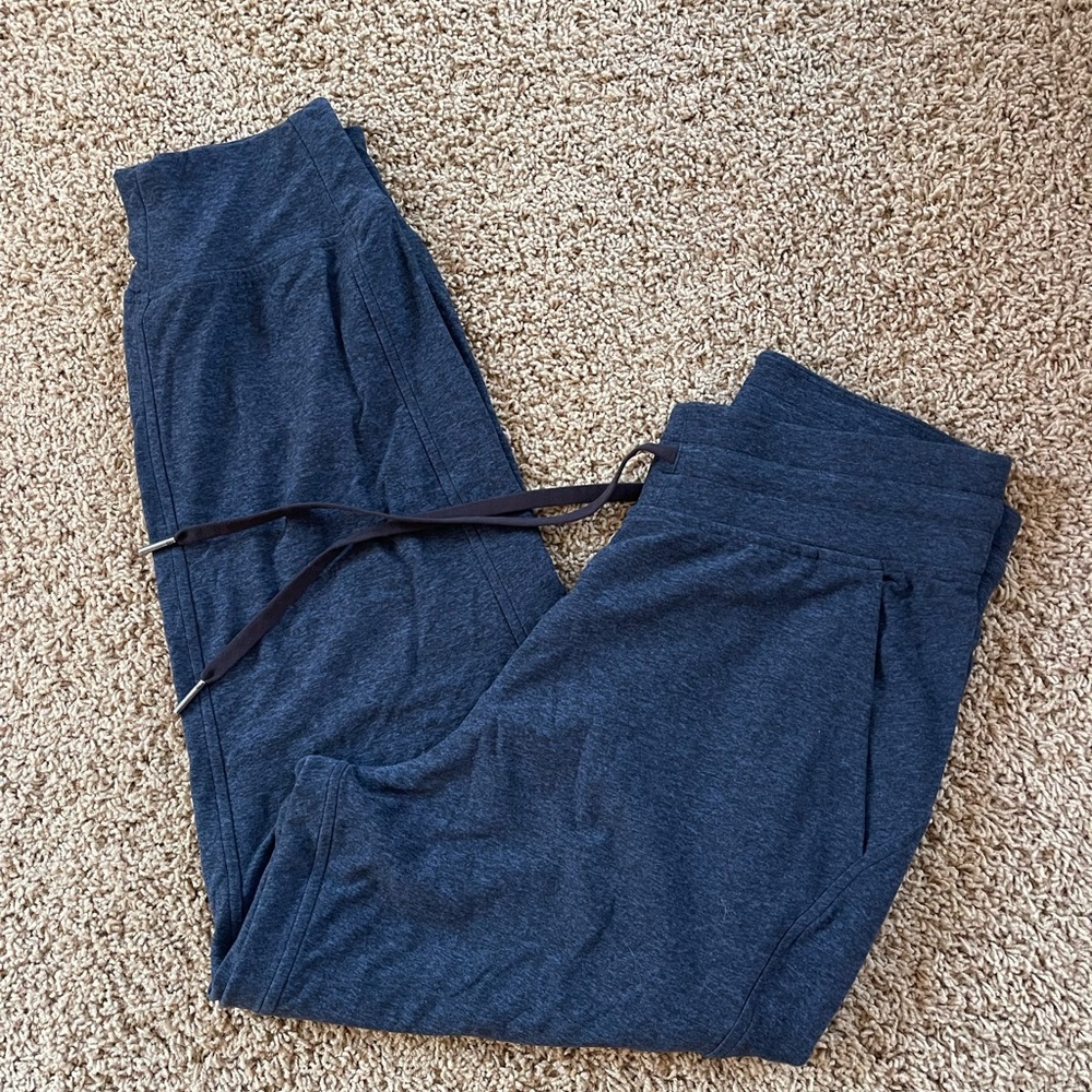 Lululemon Ready to Rulu crop jogger